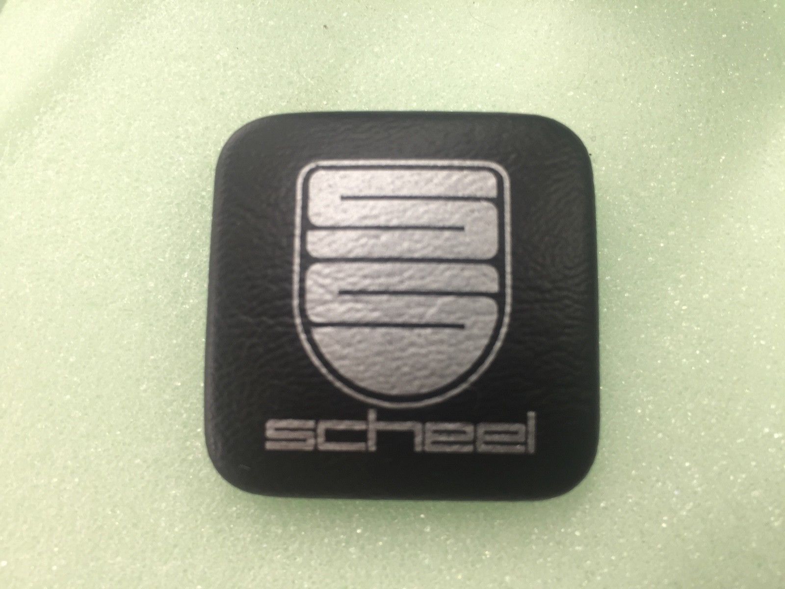 Scheel seat badge BMW CSL PORSCHE NEW VW Mercedes Special Sitze button –  GlobalTrim